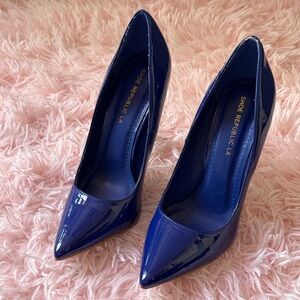 VINTAGE Shoe Republic LA Glossy Navy Heels
